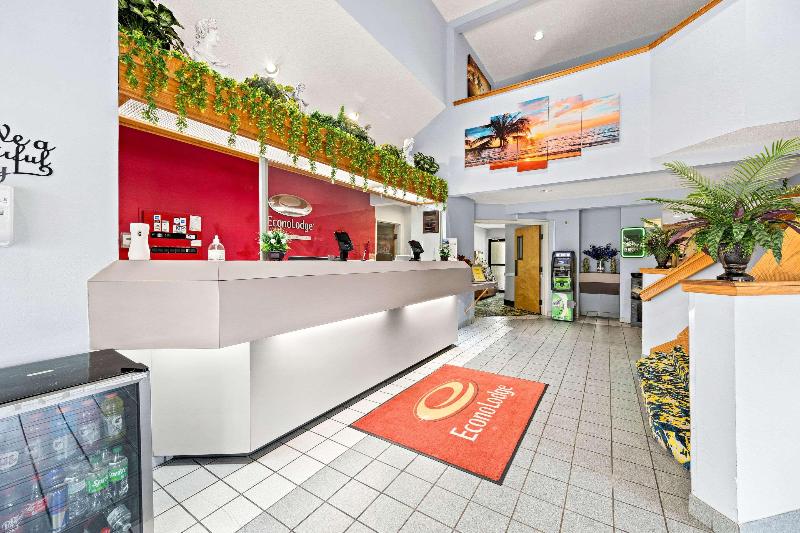Econo Lodge London Area image