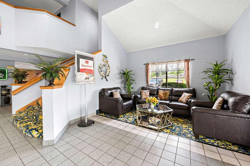 Econo Lodge London Area image