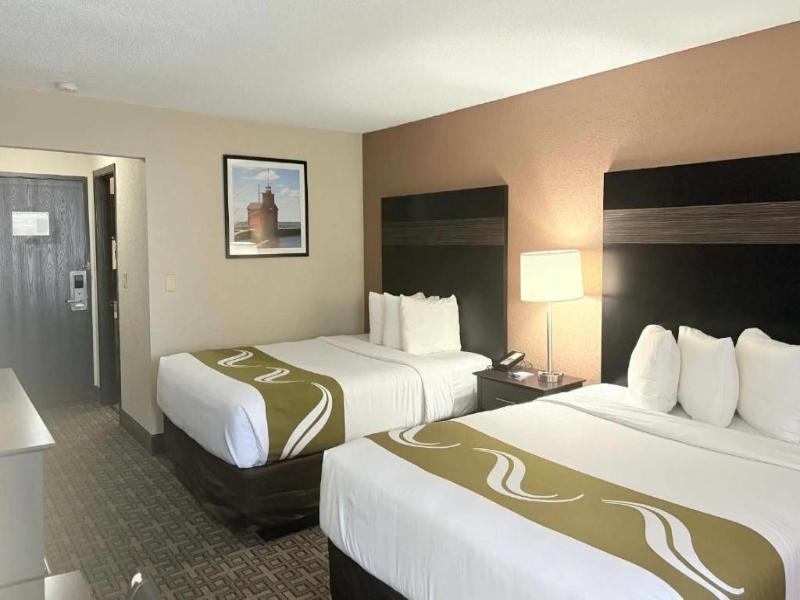 AmericInn by Wyndham Holland MI image