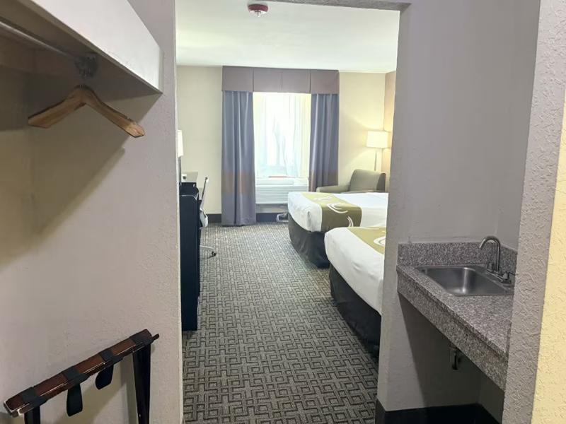 AmericInn by Wyndham Holland MI image