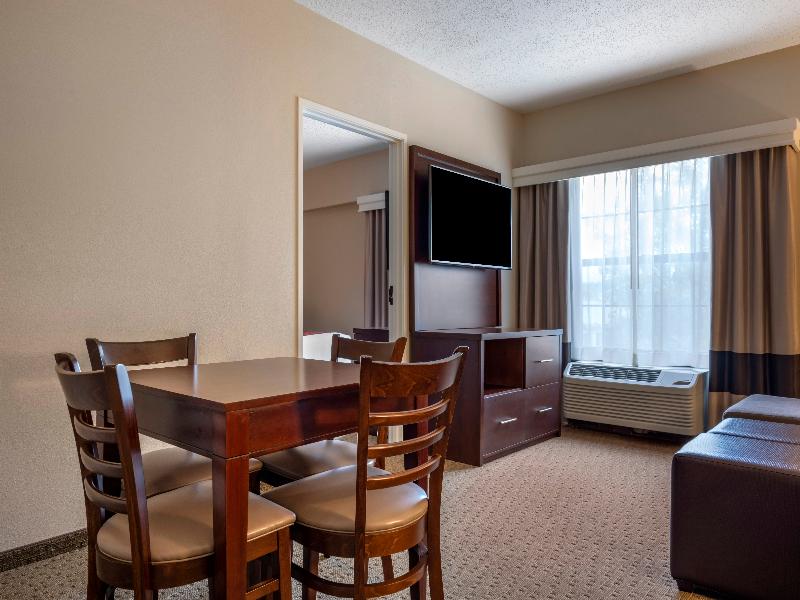Comfort Suites State College near Penn State image