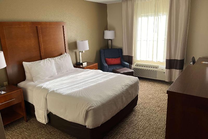 Wingate by Wyndham Clearfield image