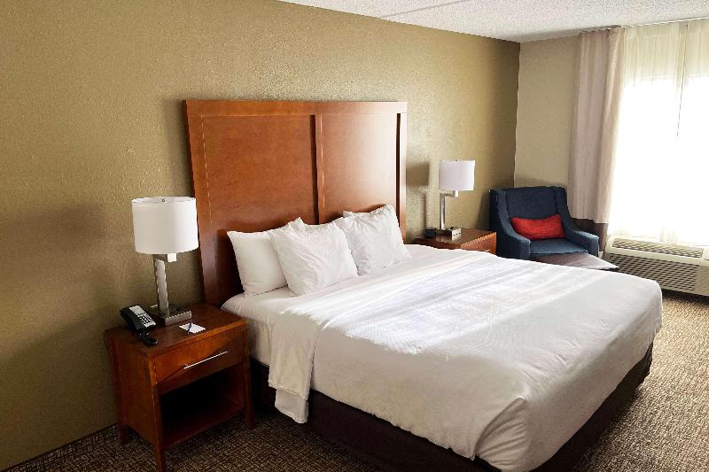 Wingate by Wyndham Clearfield image