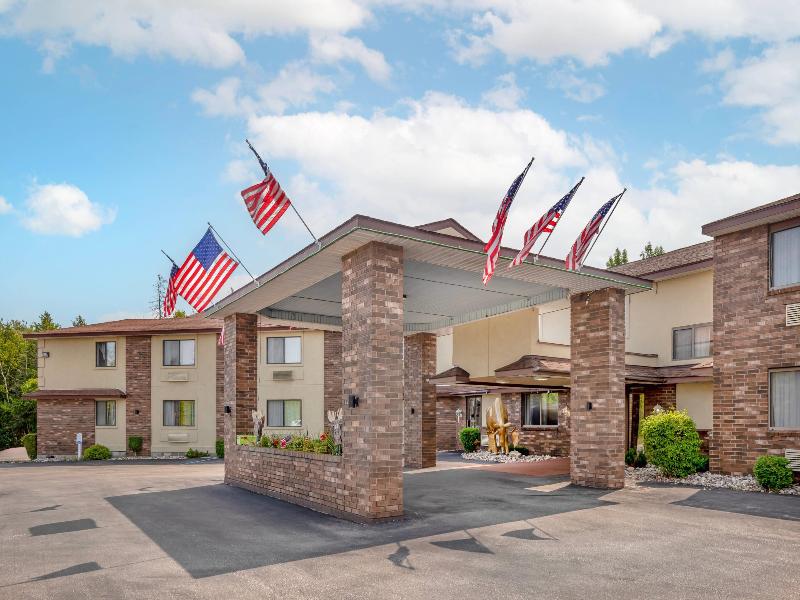Quality Inn Saint Ignace I-75