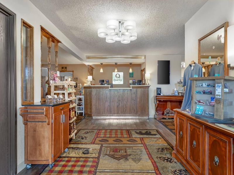 Quality Inn Saint Ignace I-75