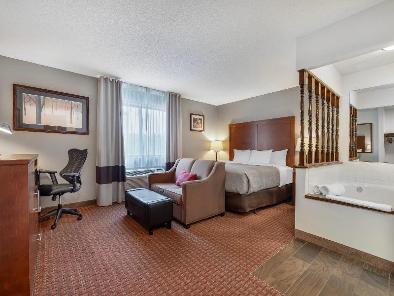 Quality Inn Saint Ignace I-75 image