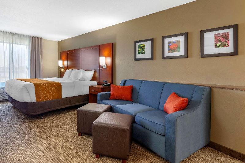Hotel Comfort Suites Oshkosh Area