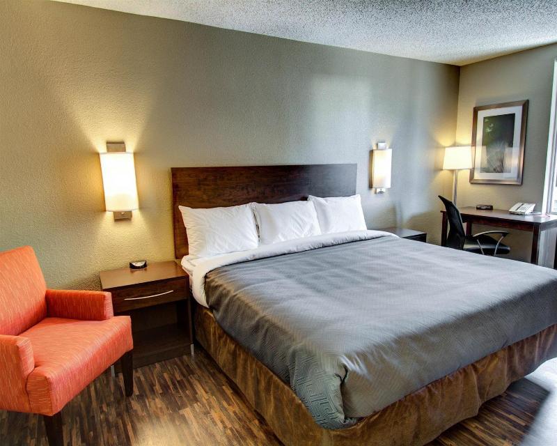 Econo Lodge — photo 5