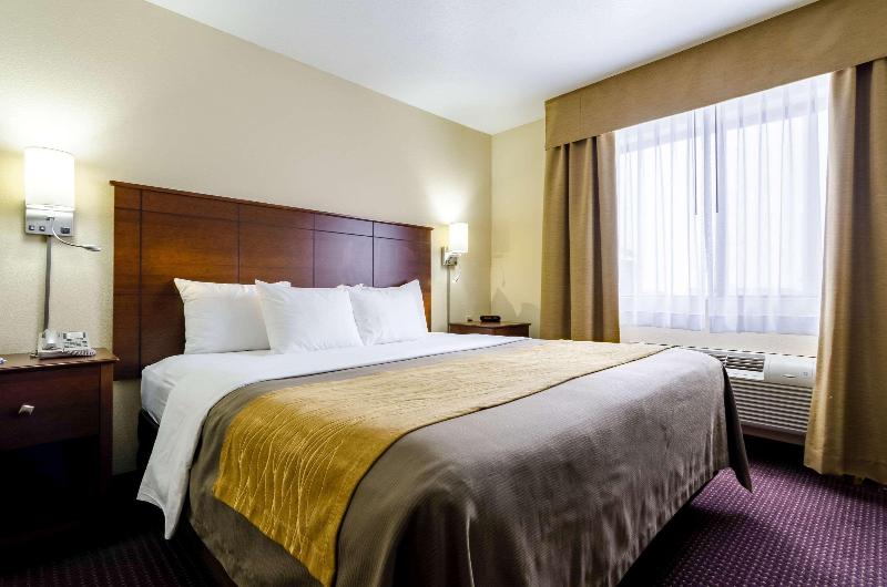 Quality Inn & Suites Colby image
