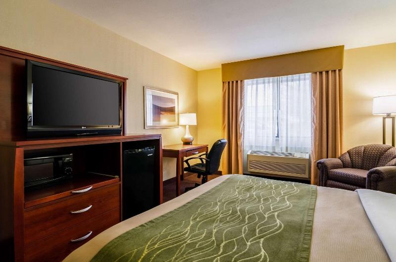 Quality Inn & Suites Colby image