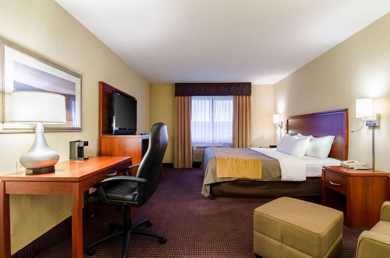 Quality Inn & Suites Colby image