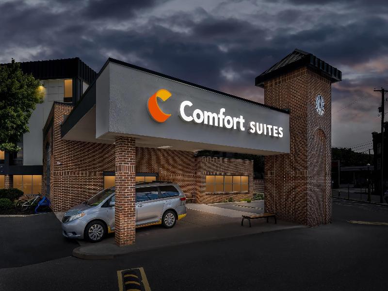 Comfort Suites Bethlehem Near Lehigh University image