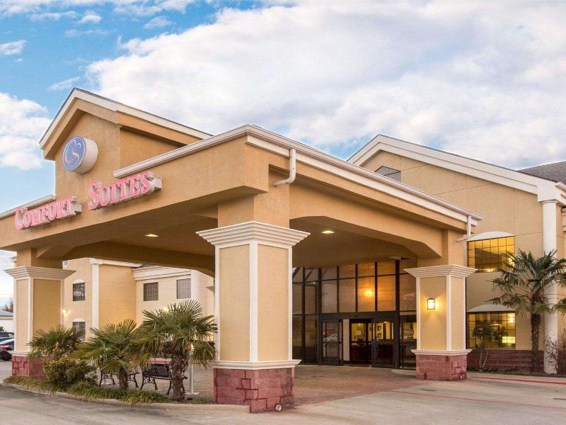 Comfort Suites Idabel image