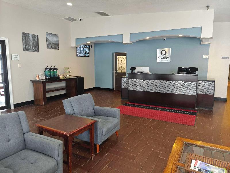 Quality Inn Gaylord Area image
