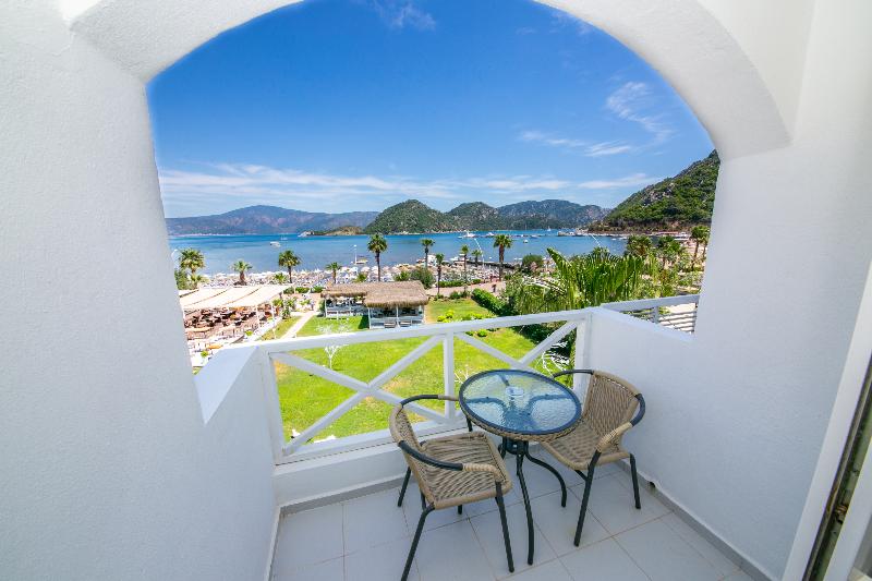 Casa Blanca Beach Hotel Adult Only +12 image