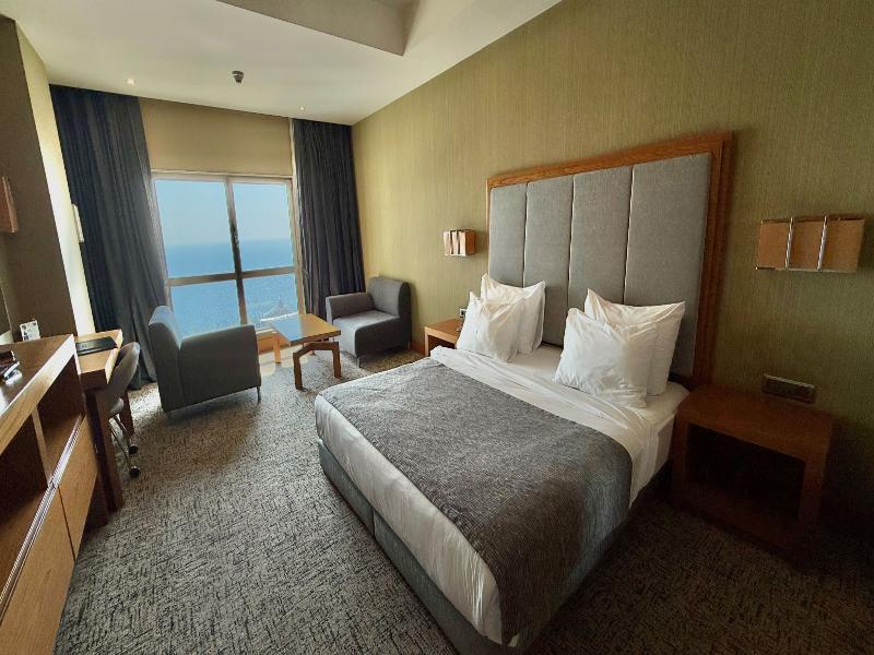 The Green Park Pendik Hotel & Convention Center image