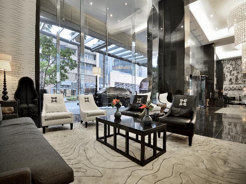 DAVINCI Hotel & Suites on Nelson Mandela Square image