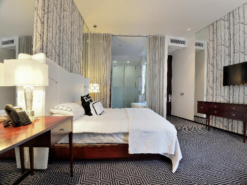 DAVINCI Hotel & Suites on Nelson Mandela Square image