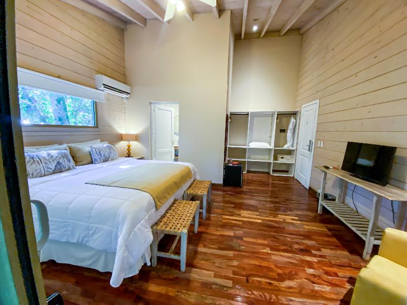 La Reserva Virgin Lodge image