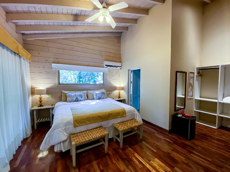 La Reserva Virgin Lodge image