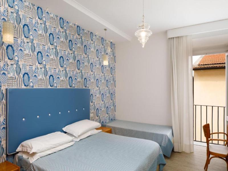 Hotel Del Corso Sorrento image
