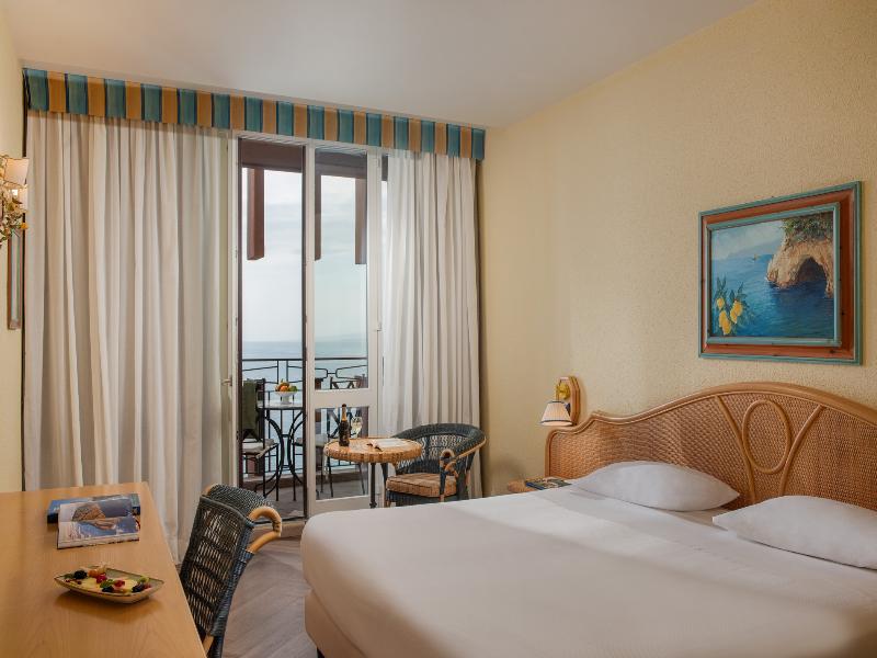 UNA HOTELS Capotaormina image