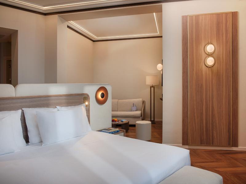UNA HOTELS Capotaormina image