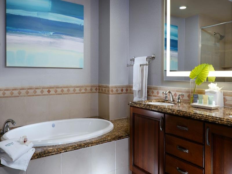Naples Bay Resort & Marina image