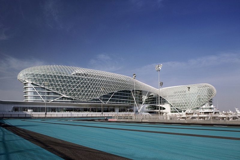 The Yas