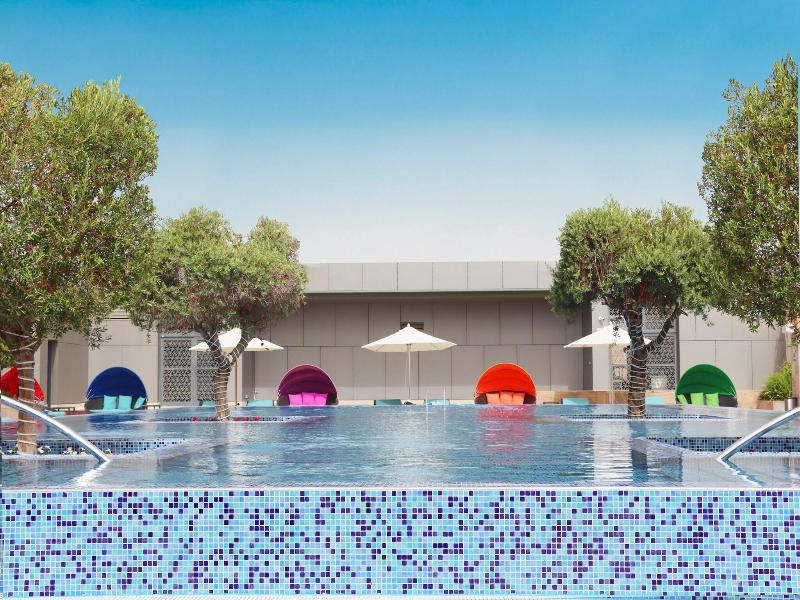 Aloft Abu Dhabi image