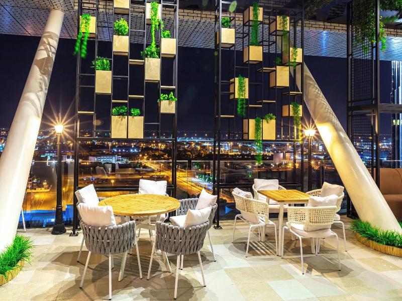 Aloft Abu Dhabi image