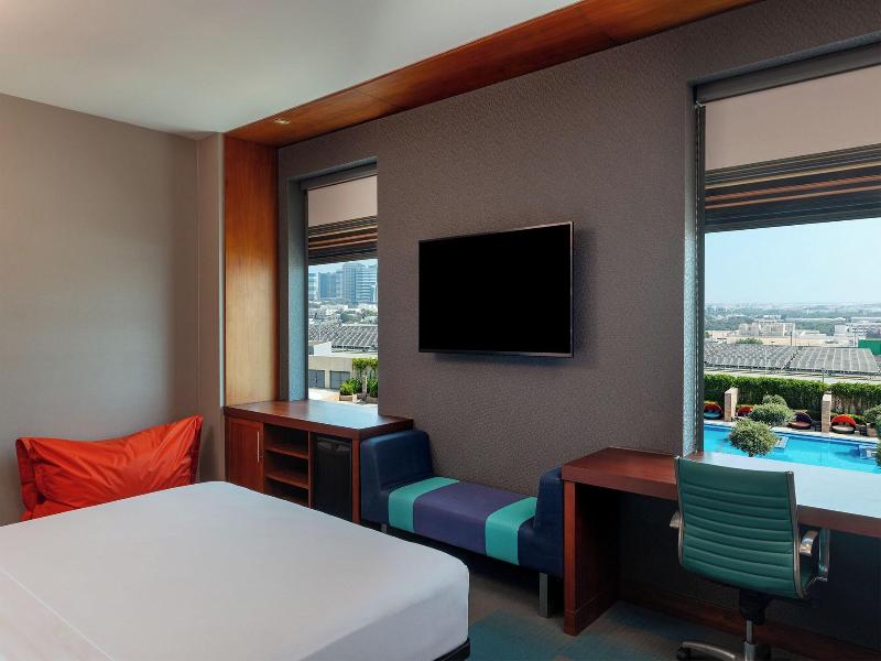 Aloft Abu Dhabi image