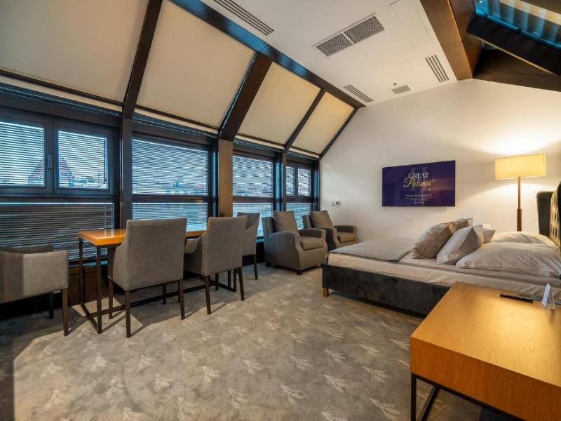 Great Polonia The Granary – La Suite Hotel 4