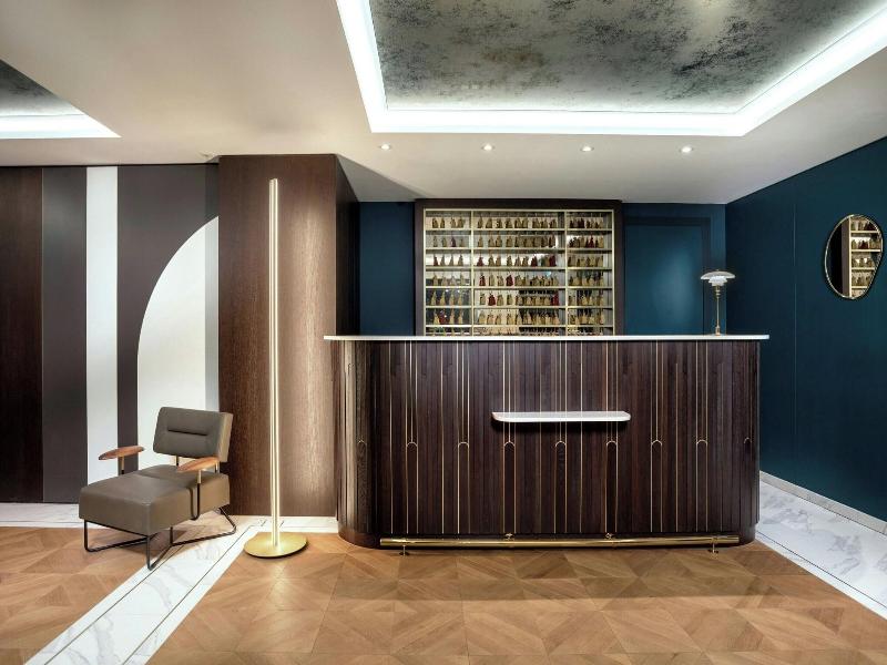 Neues Schloss Hotel Zurich, Autograph Collection image