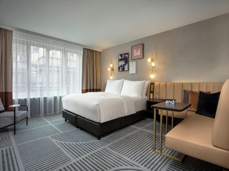 Neues Schloss Hotel Zurich, Autograph Collection image