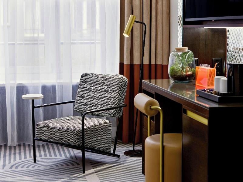 Neues Schloss Hotel Zurich, Autograph Collection image