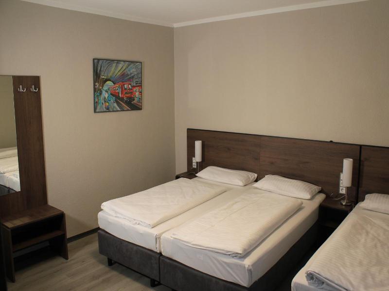 Fair Hotel Europaallee image