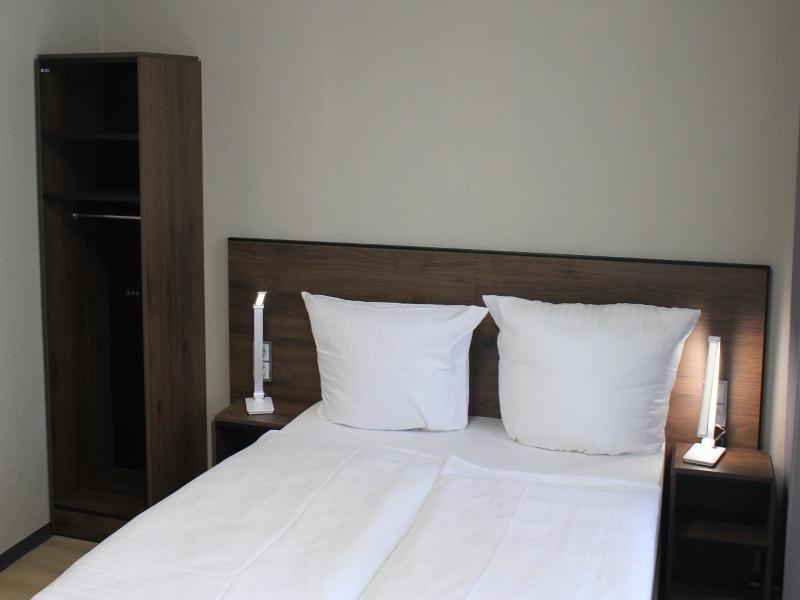 Fair Hotel Europaallee image