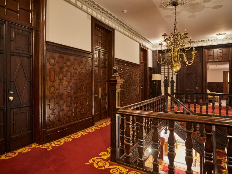 Silken Gran Hotel del Sella image