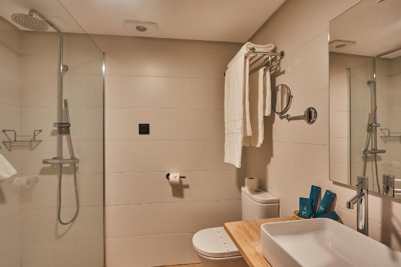 Silken Gran Hotel del Sella image