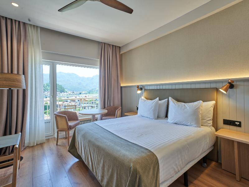 Silken Gran Hotel del Sella image