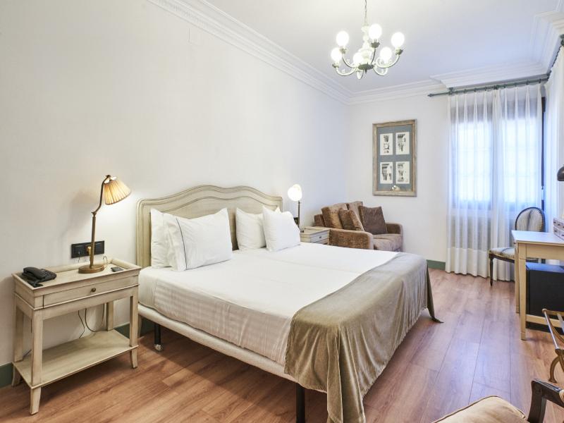 Silken Gran Hotel del Sella image
