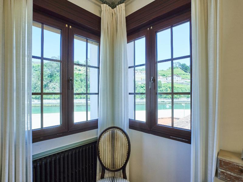 Silken Gran Hotel del Sella image
