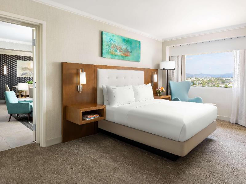 Hilton Tucson East image