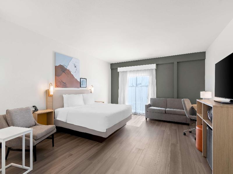 Spark By Hilton Fountain Hills Scottsdale image