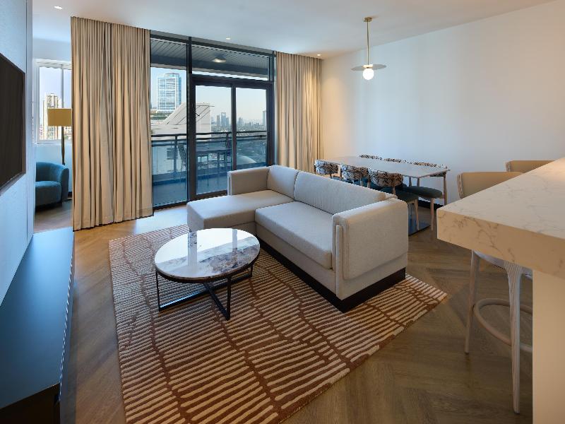 Radisson Blu Residence Dubai Marina image