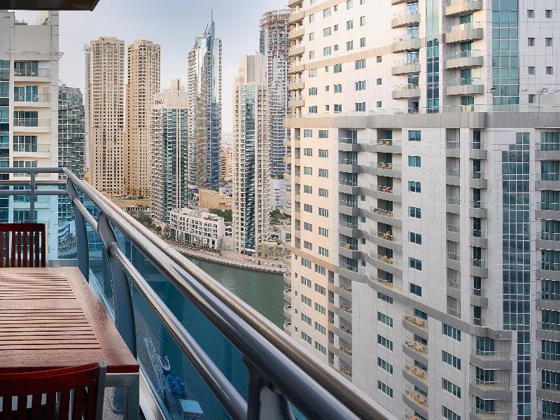 Radisson Blu Residence Dubai Marina image