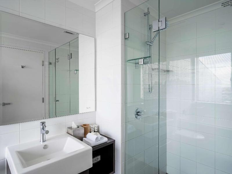Mercure Sydney St Leonards image