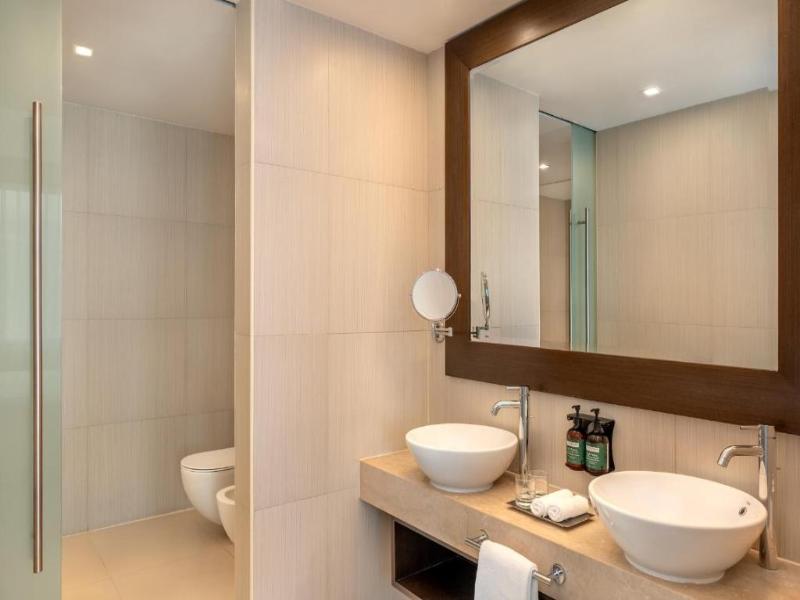 Crowne Plaza Hotel Abu Dhabi Yas Island image