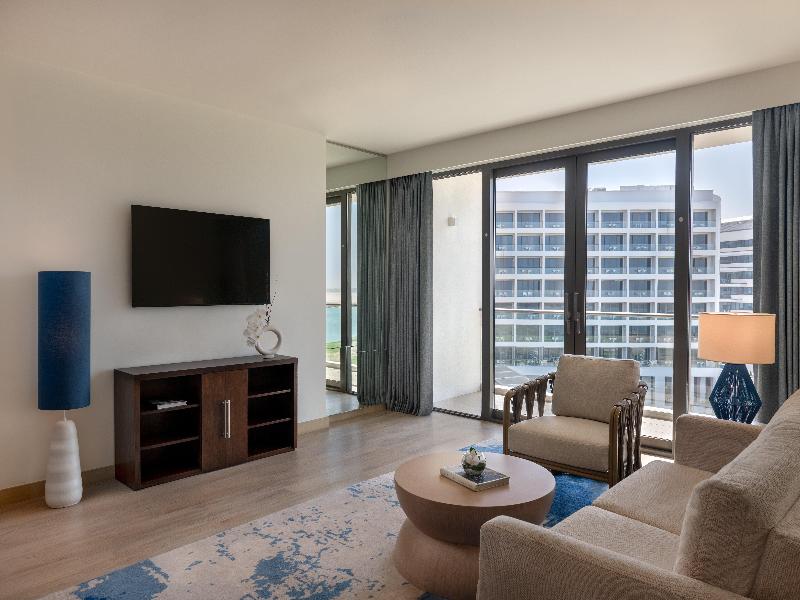 Crowne Plaza Hotel Abu Dhabi Yas Island image